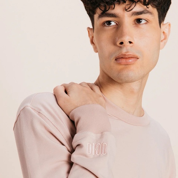 Men’s Ocio Leisurewear Classic Crewneck in Bloom - Picture 4 of 7